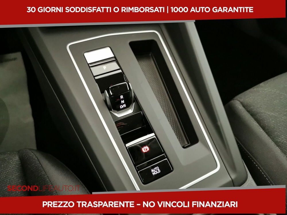 Volkswagen Golf Variant nuova a Chieti (16)