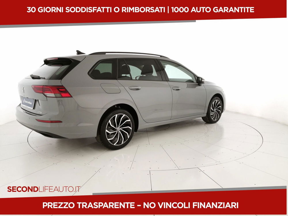 Volkswagen Golf Variant nuova a Chieti (3)