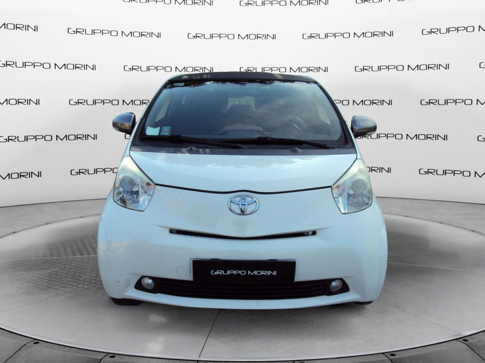 Toyota iQ usata a Bologna (2)