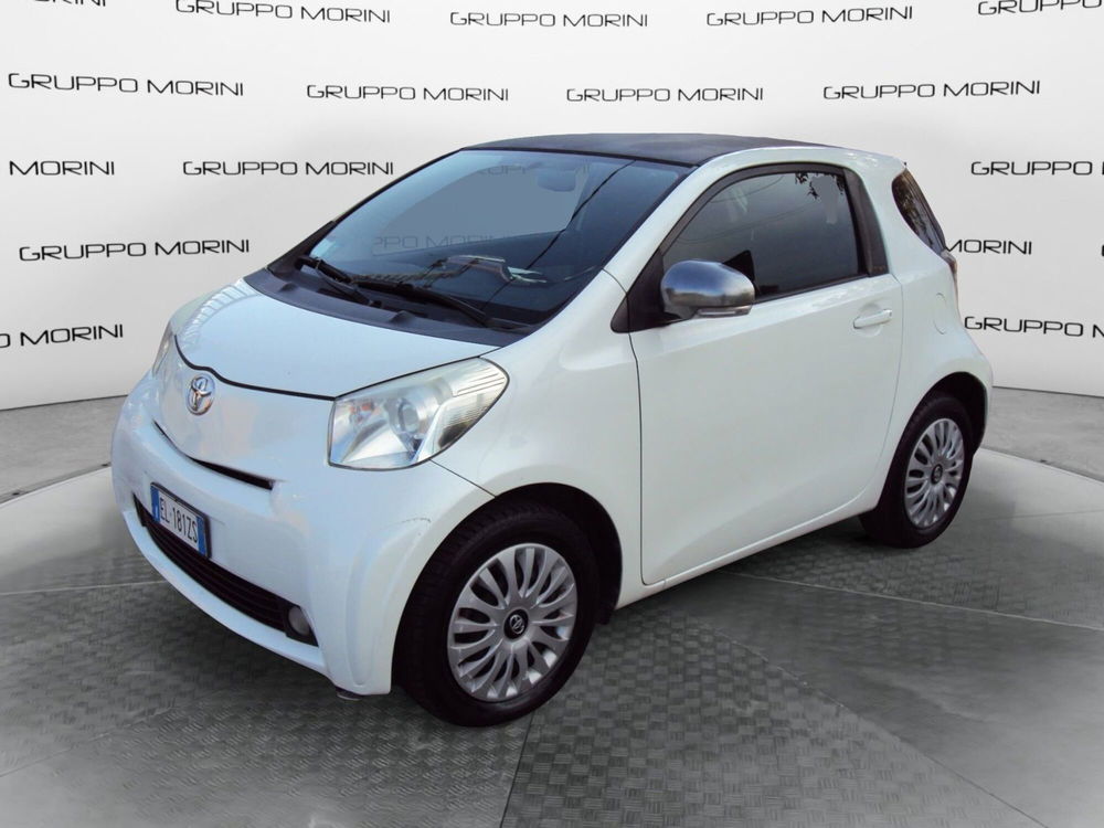 Toyota iQ usata a Bologna (7)