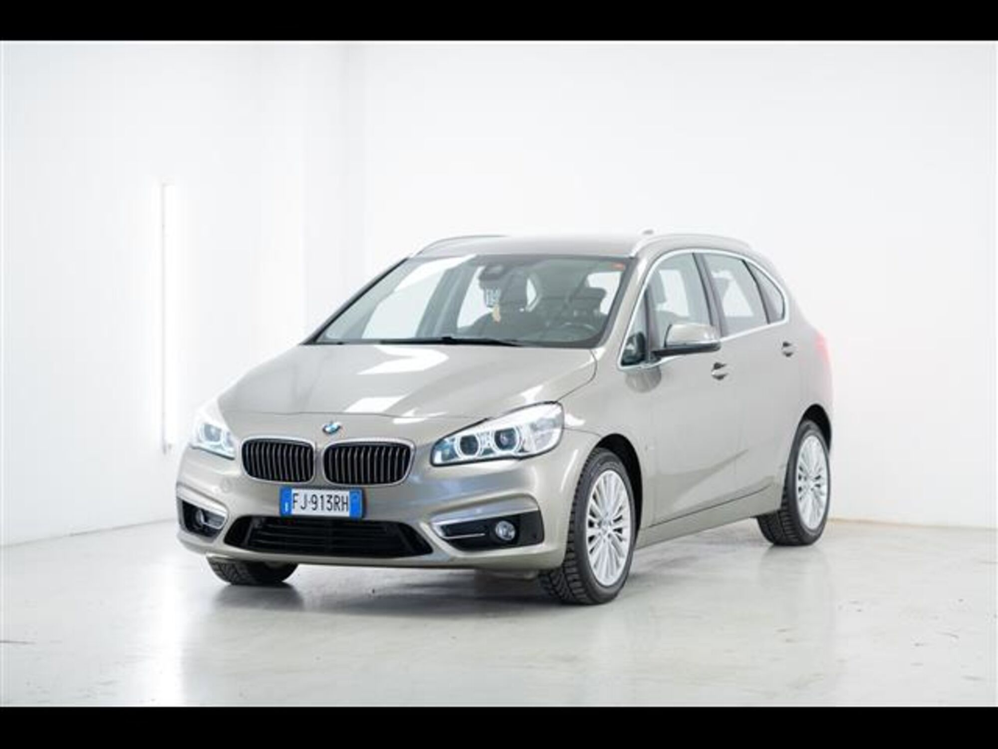 BMW Serie 2 Active Tourer 218d  Luxury auto del 2017 usata a Torino