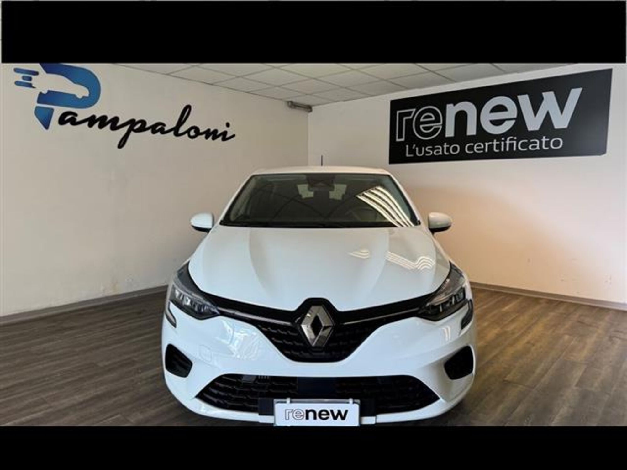 Renault Clio TCe 90 CV 5 porte Zen  del 2021 usata a Siena