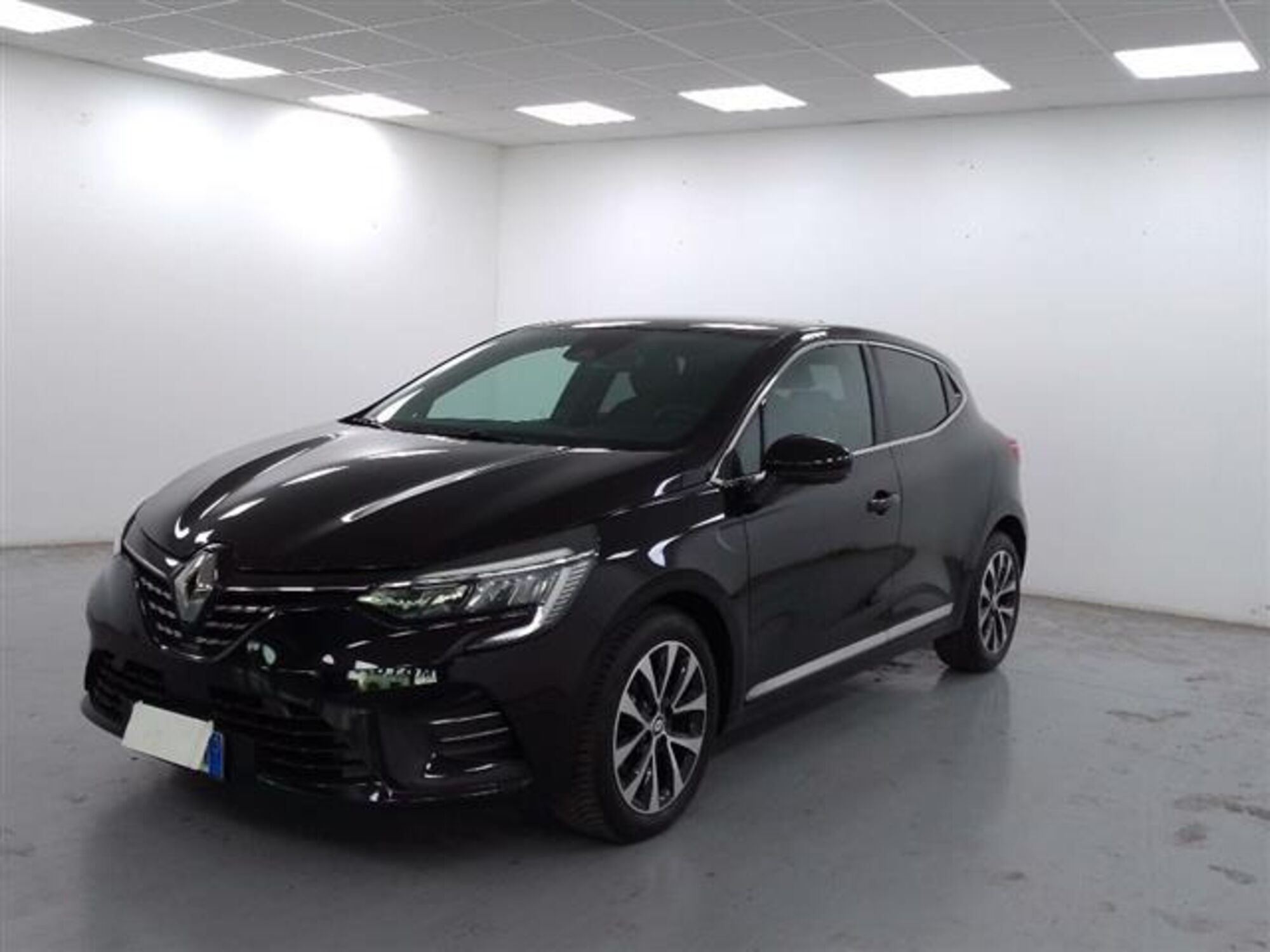 Renault Clio TCe 90 CV 5 porte Techno  del 2023 usata a Cuneo