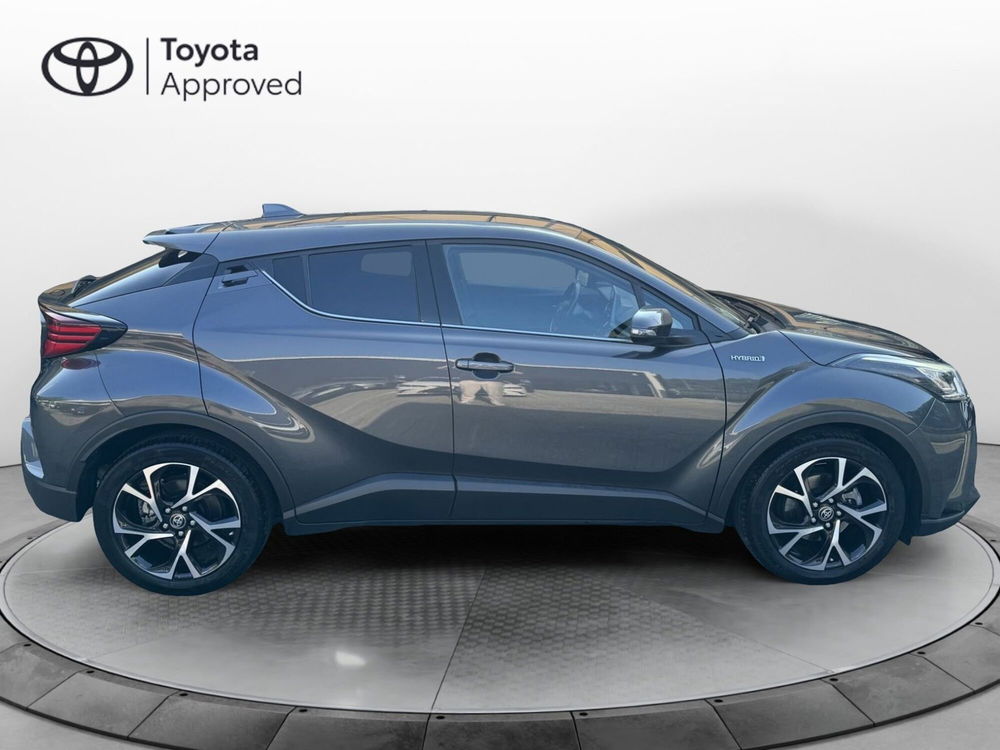 Toyota Toyota C-HR usata a Como (13)