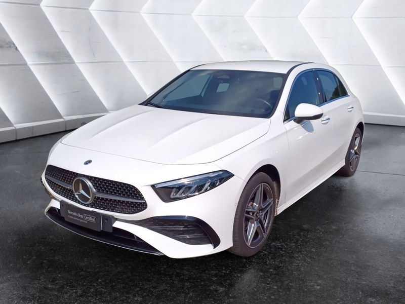 Mercedes-Benz Classe A 250 e Automatic Plug-in hybrid Premium del 2023 usata