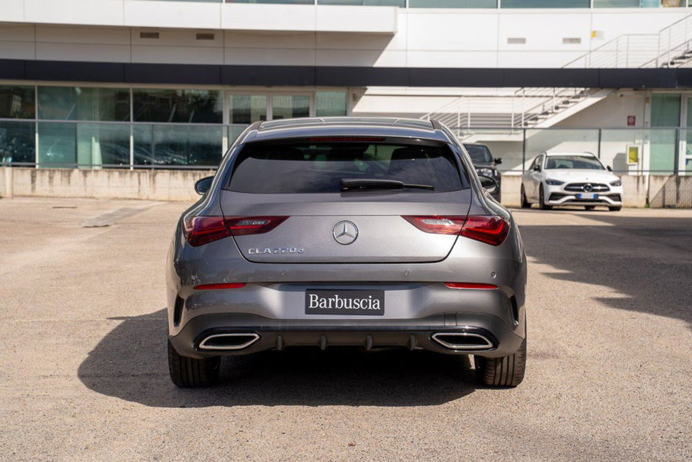 Mercedes-Benz CLA Shooting Brake nuova a Pescara (5)