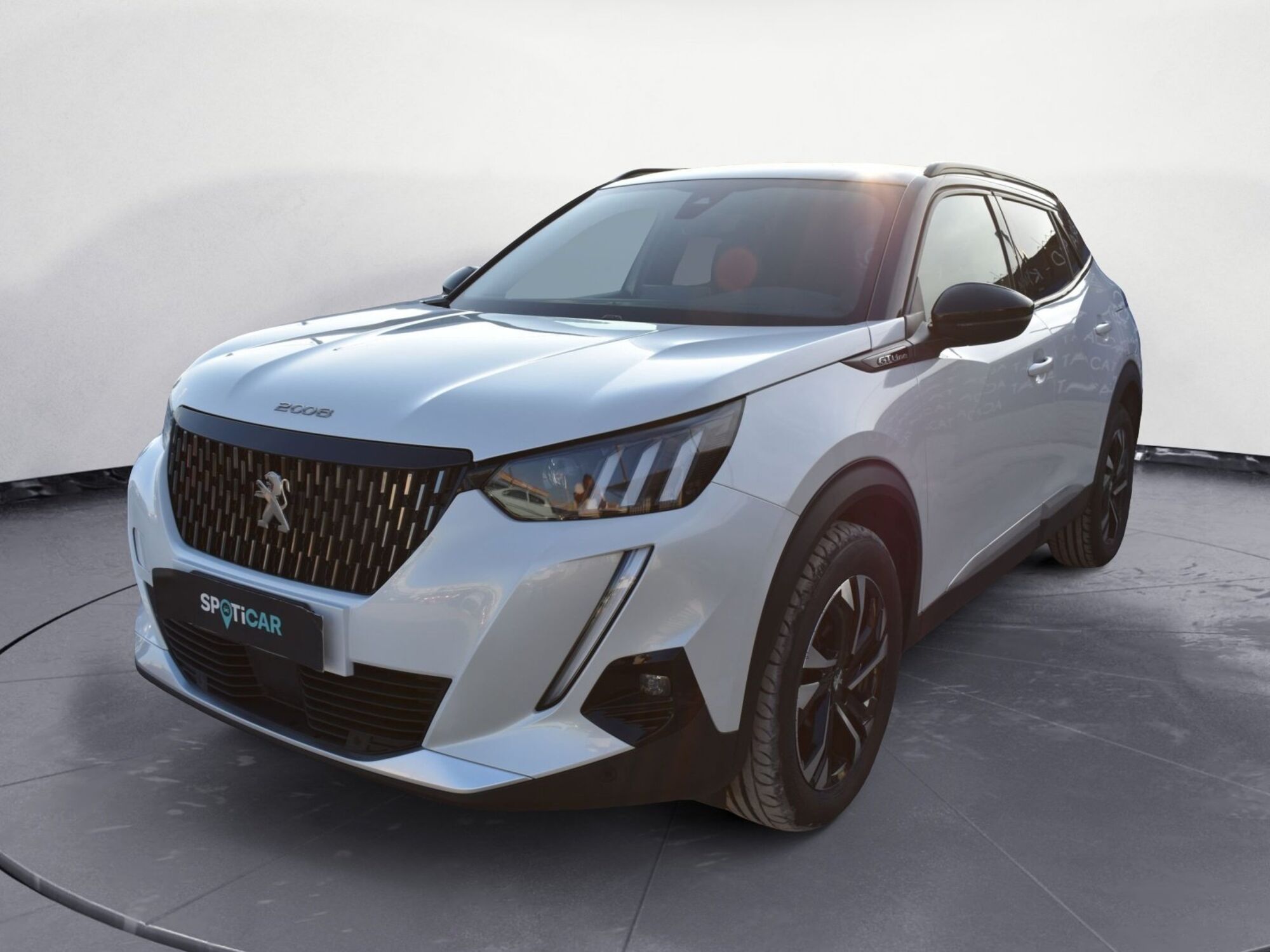 Peugeot 2008 PureTech 130 S&amp;S GT Line del 2020 usata a Catania