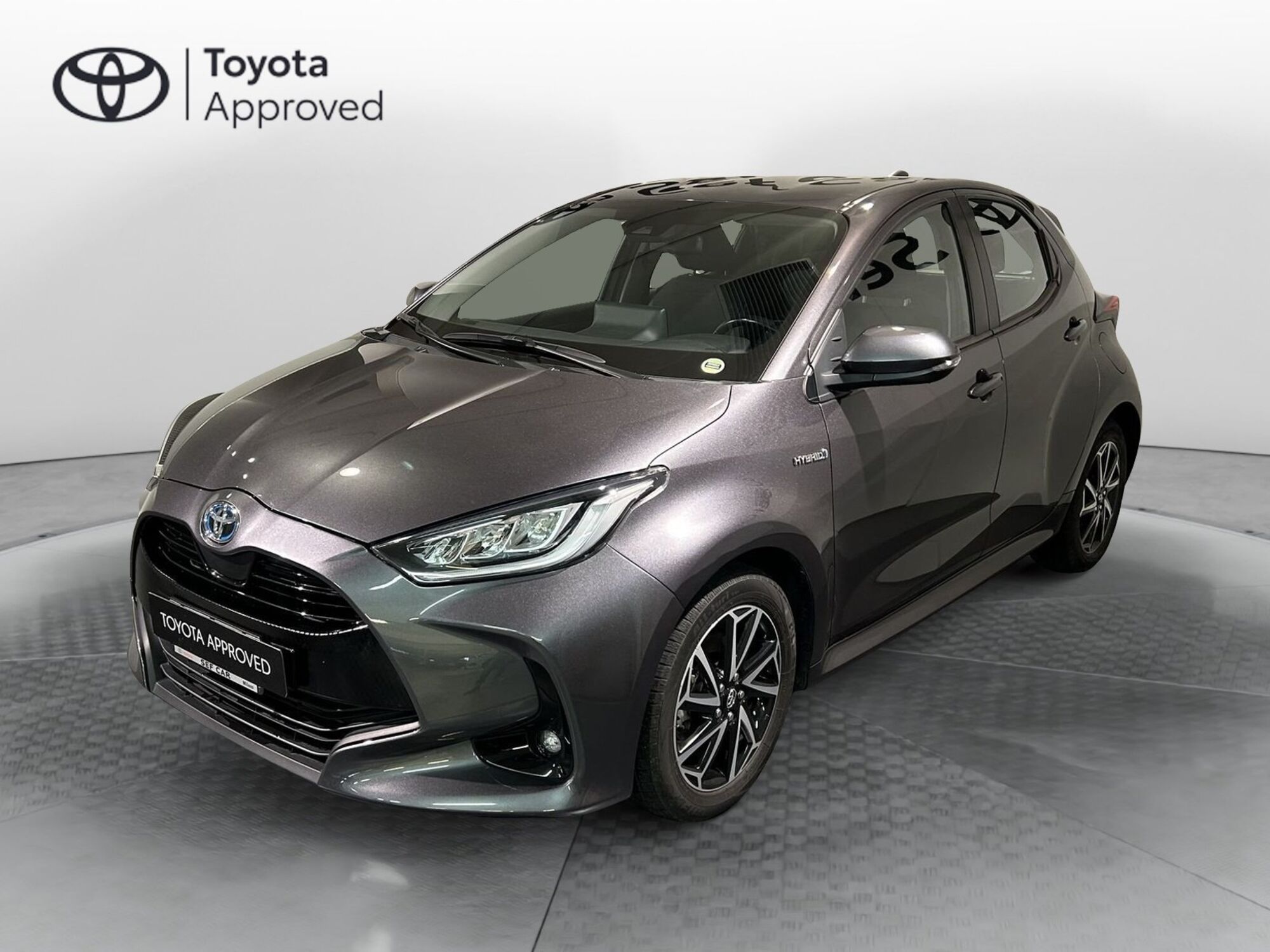 Toyota Yaris 1.5 Hybrid 5 porte Trend del 2021 usata a Milano