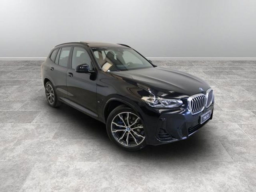 BMW X3 nuova a Modena (6)