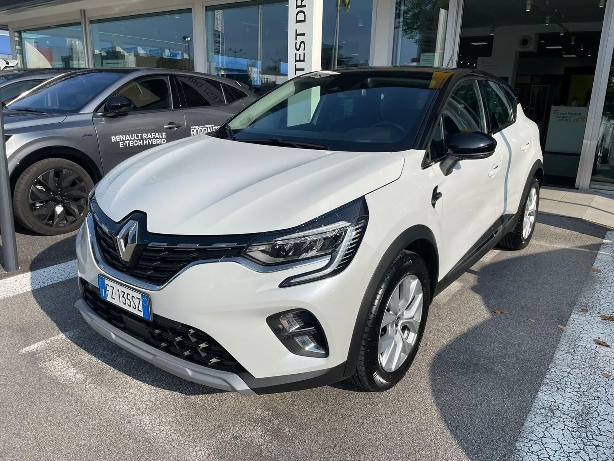 Renault Captur TCe 100 CV Intens  del 2020 usata a Montebelluna