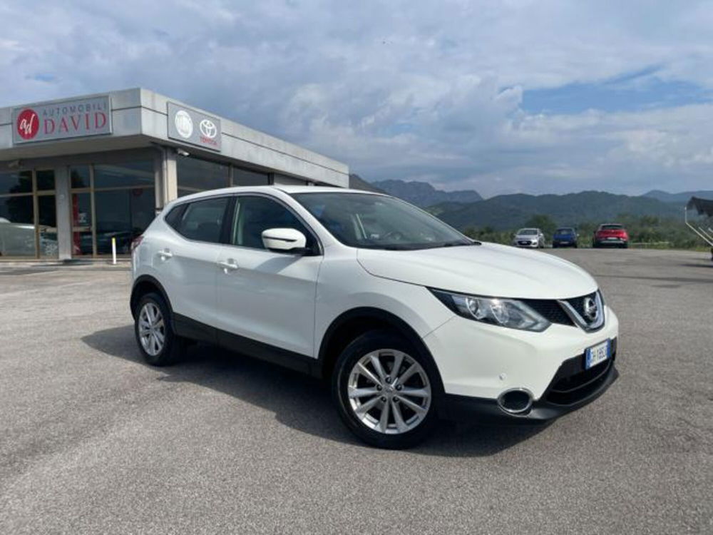 Nissan Qashqai usata a Pordenone