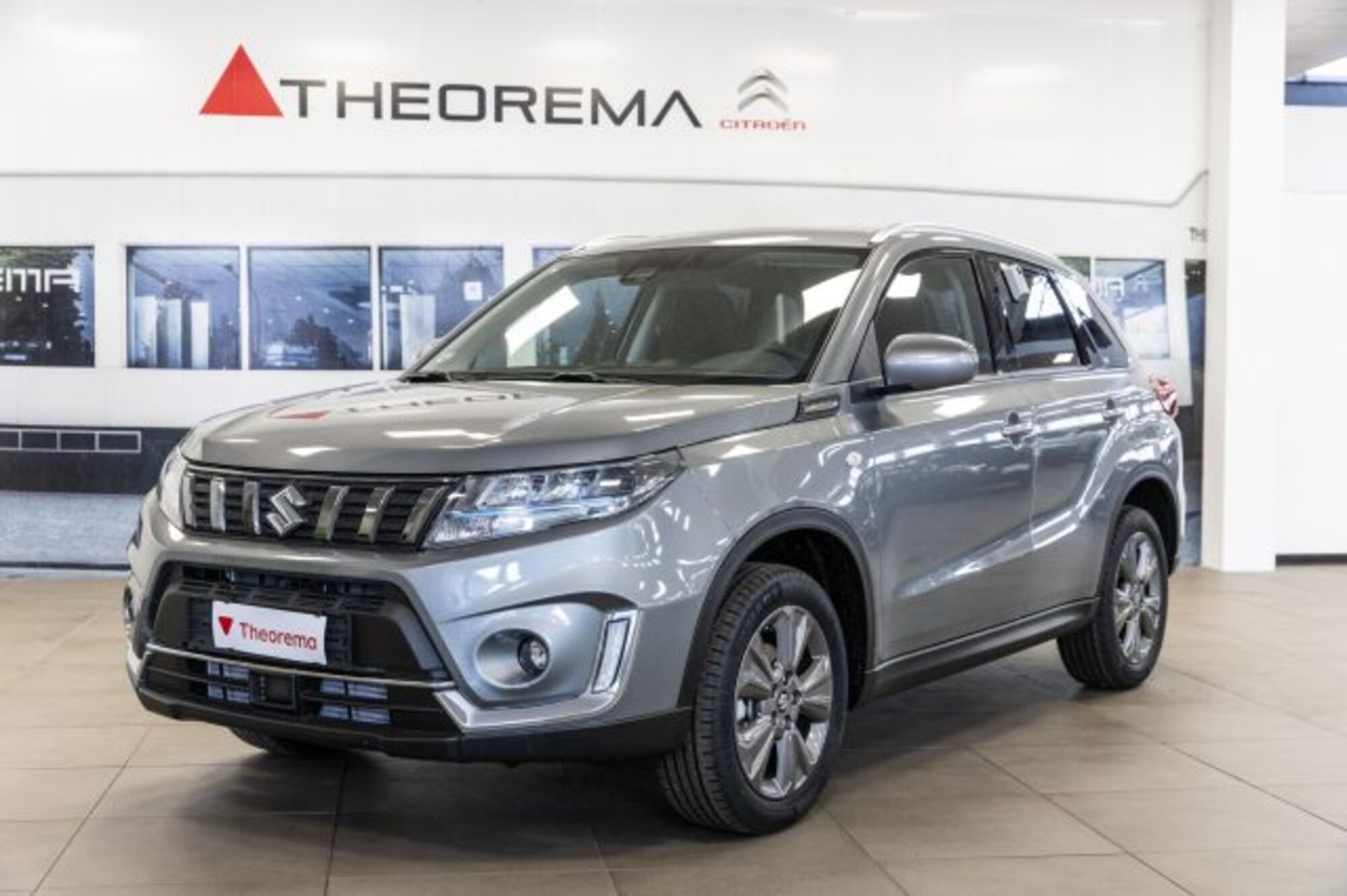 Suzuki Vitara 1.4h Top 2wd nuova a Torino