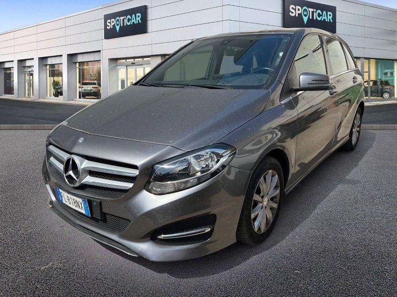 Mercedes-Benz Classe B 180 d Executive del 2016 usata a Foggia