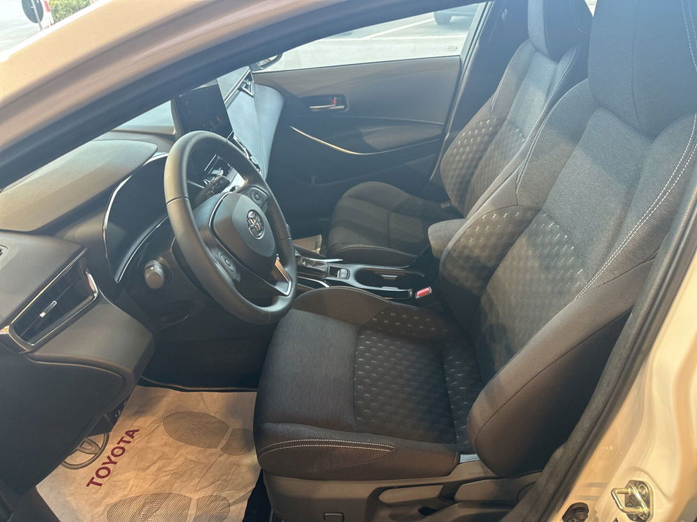 Toyota Corolla nuova a Siracusa (6)