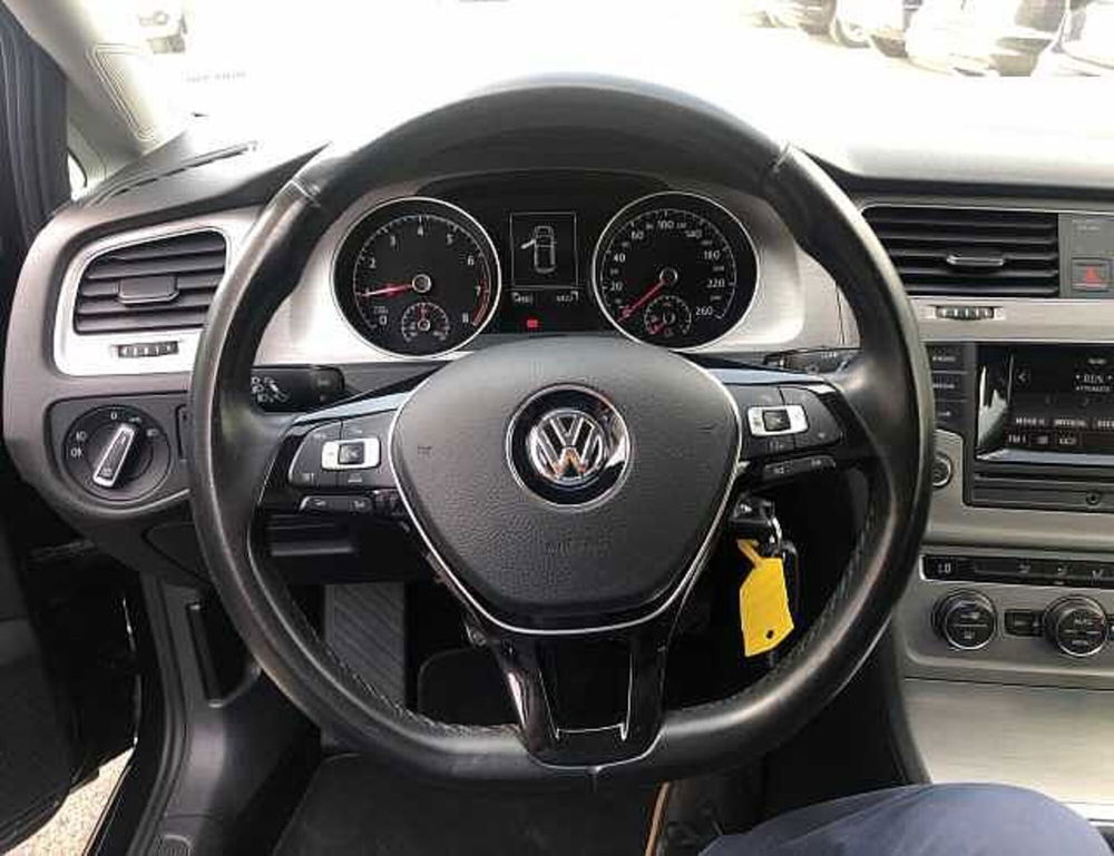 Volkswagen Golf usata a Lucca (8)