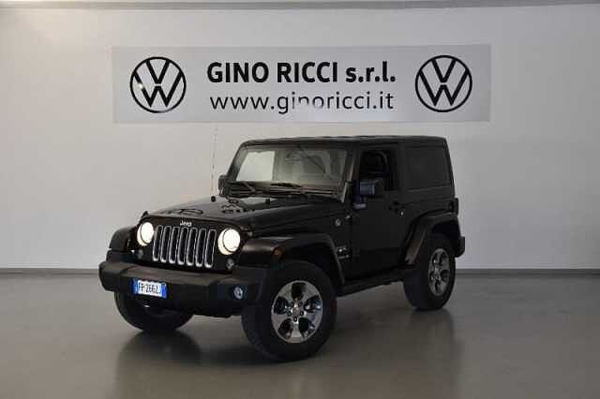 Jeep Wrangler 2.8 CRD DPF Sahara Auto  del 2018 usata a Cesena