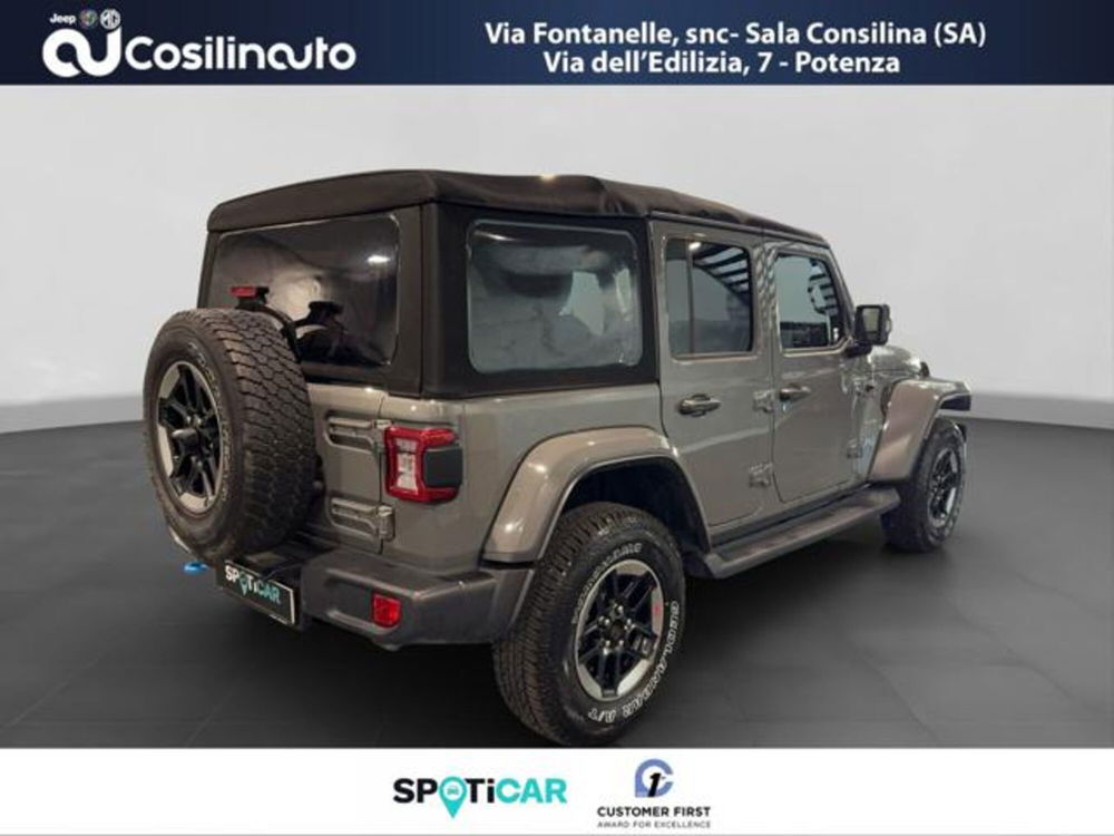 Jeep Wrangler Unlimited usata a Salerno (5)