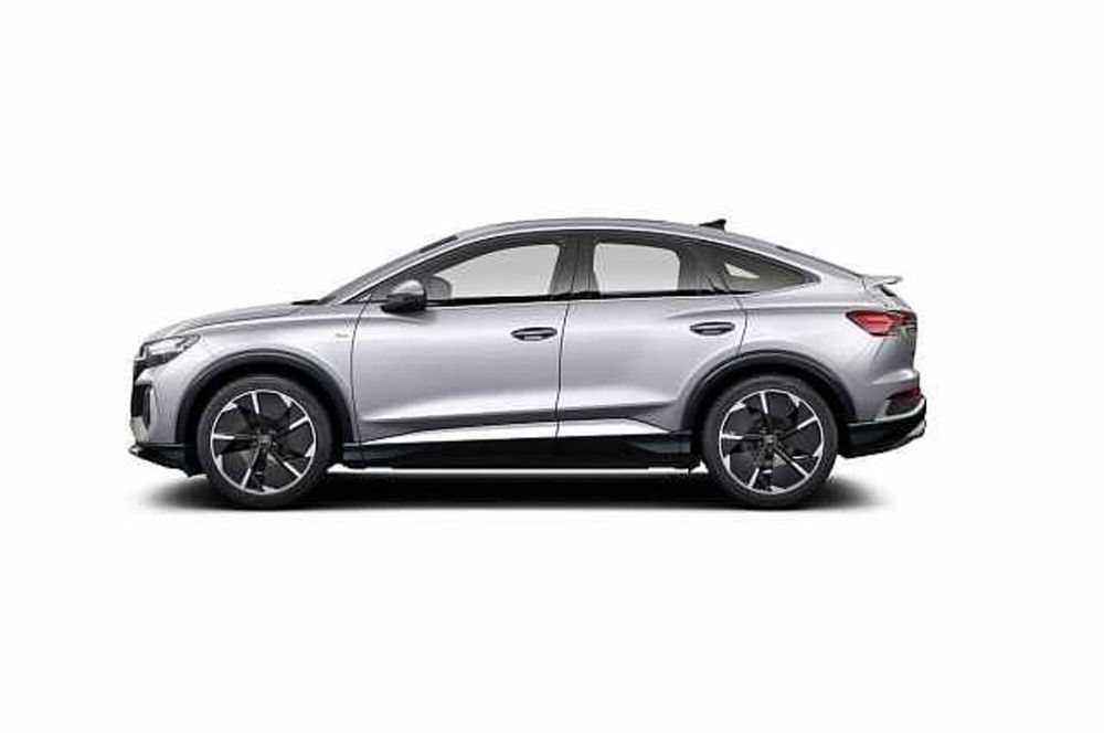 Audi Q4 Sportback nuova a Chieti (2)