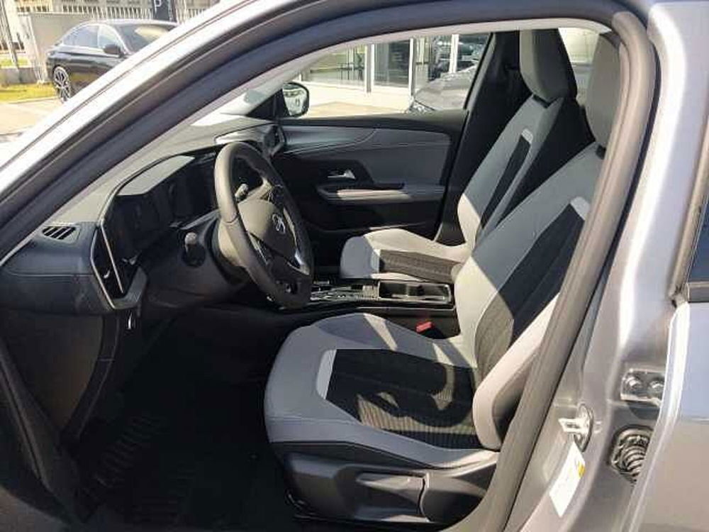 Opel Mokka-e nuova a Milano (9)