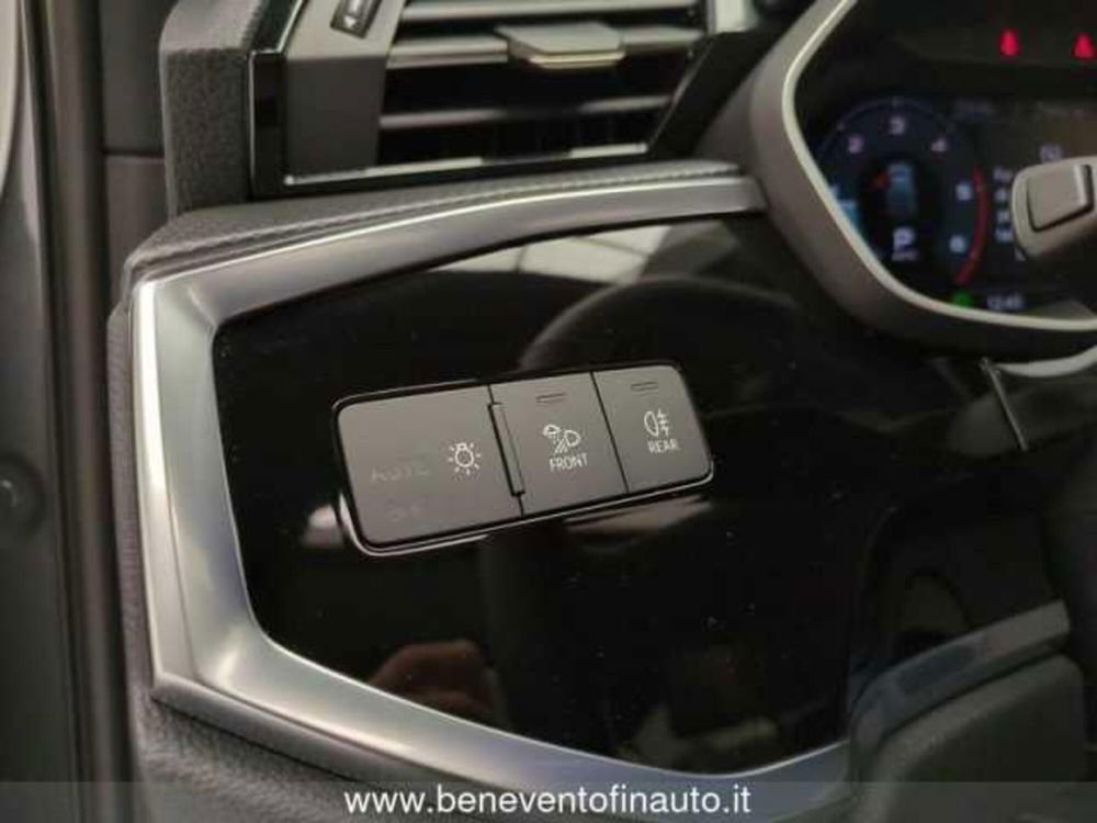 Audi Q3 Sportback usata a Avellino (17)