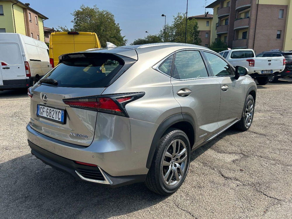 Lexus NX usata a Reggio Emilia (7)