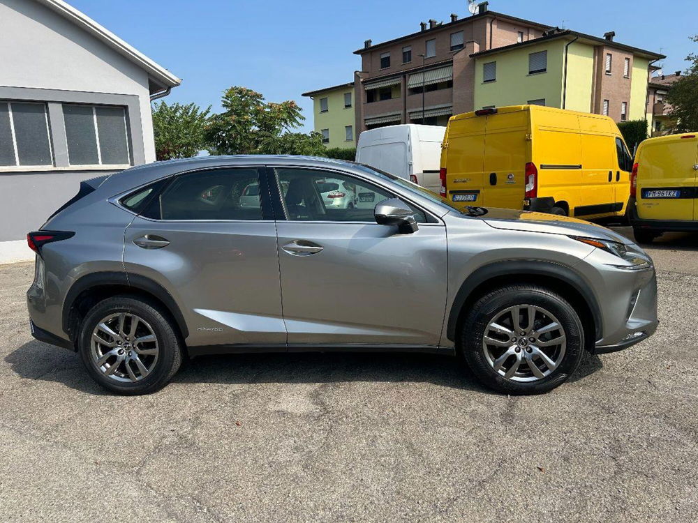 Lexus NX usata a Reggio Emilia (8)