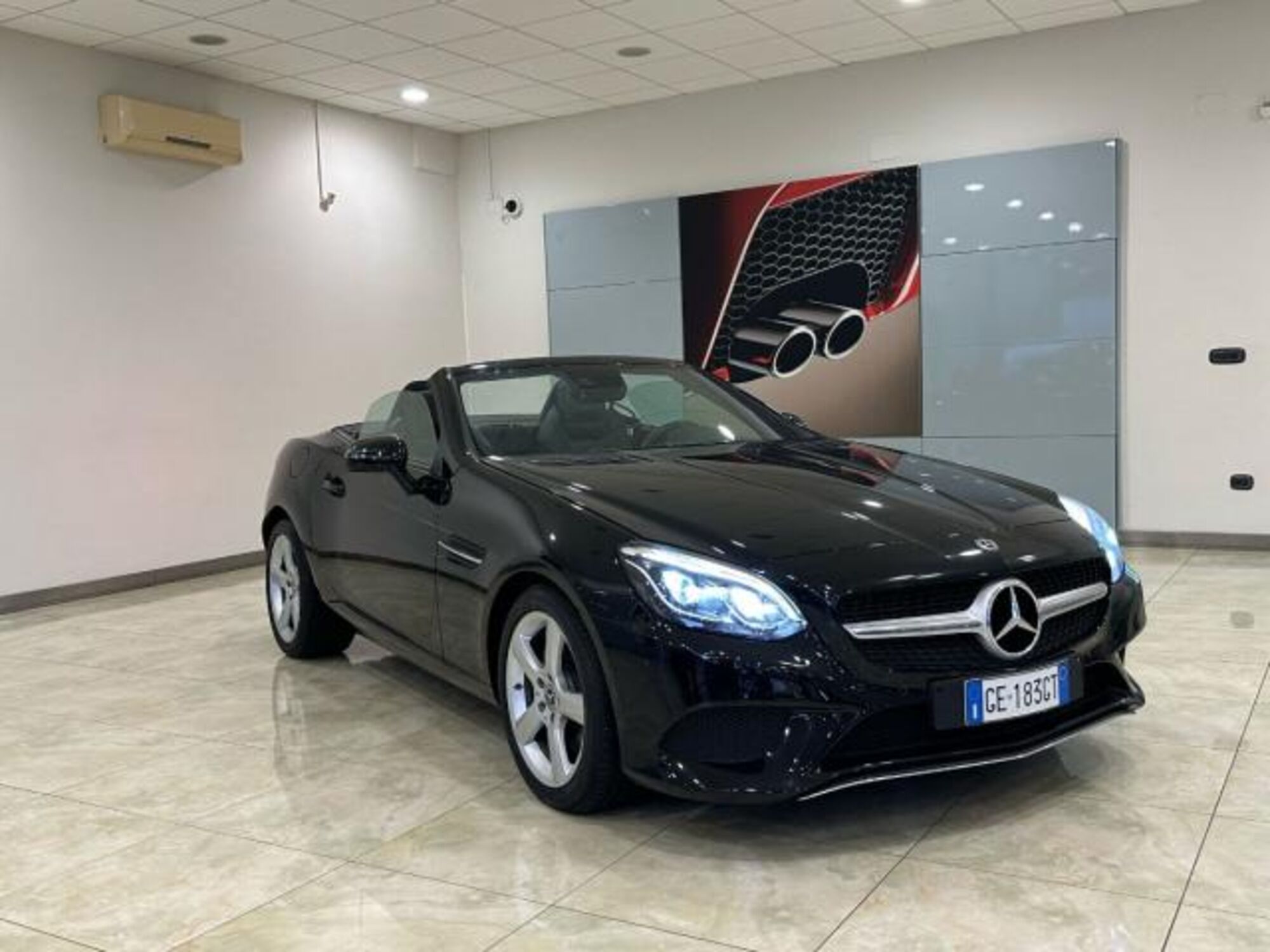 Mercedes-Benz SLC 200 Sport  del 2018 usata a Castellammare di Stabia