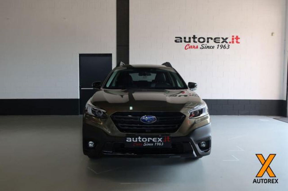 Subaru Outback nuova a Varese (6)