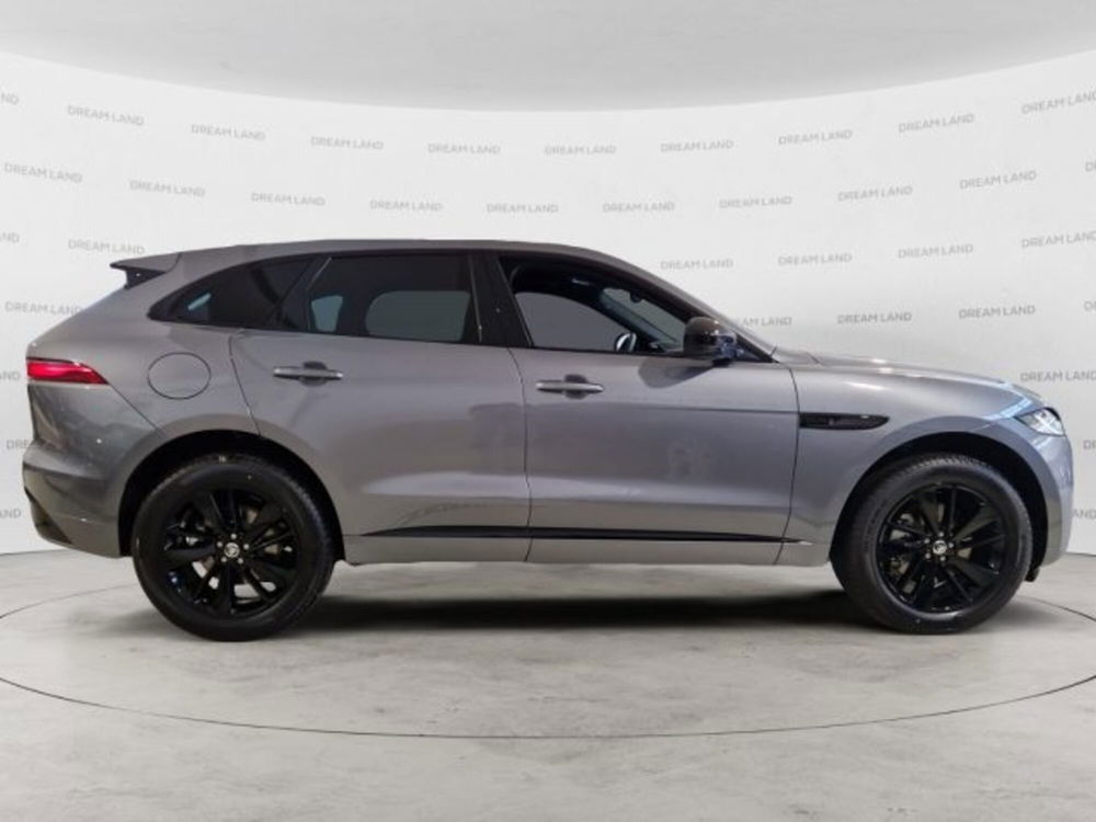 Jaguar F-Pace usata a Livorno (6)