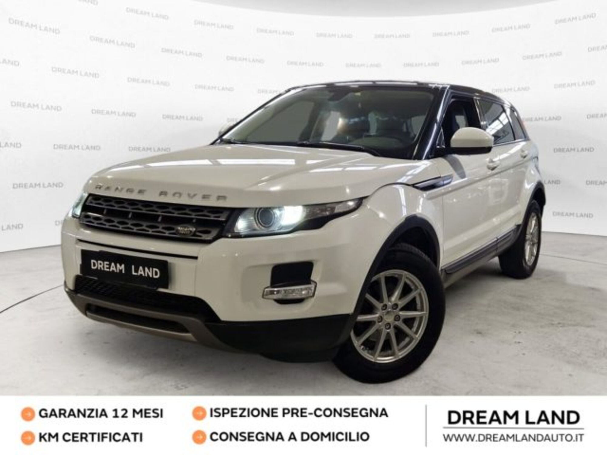 Land Rover Range Rover Evoque 2.2 TD4 5p. Pure  del 2015 usata a Livorno