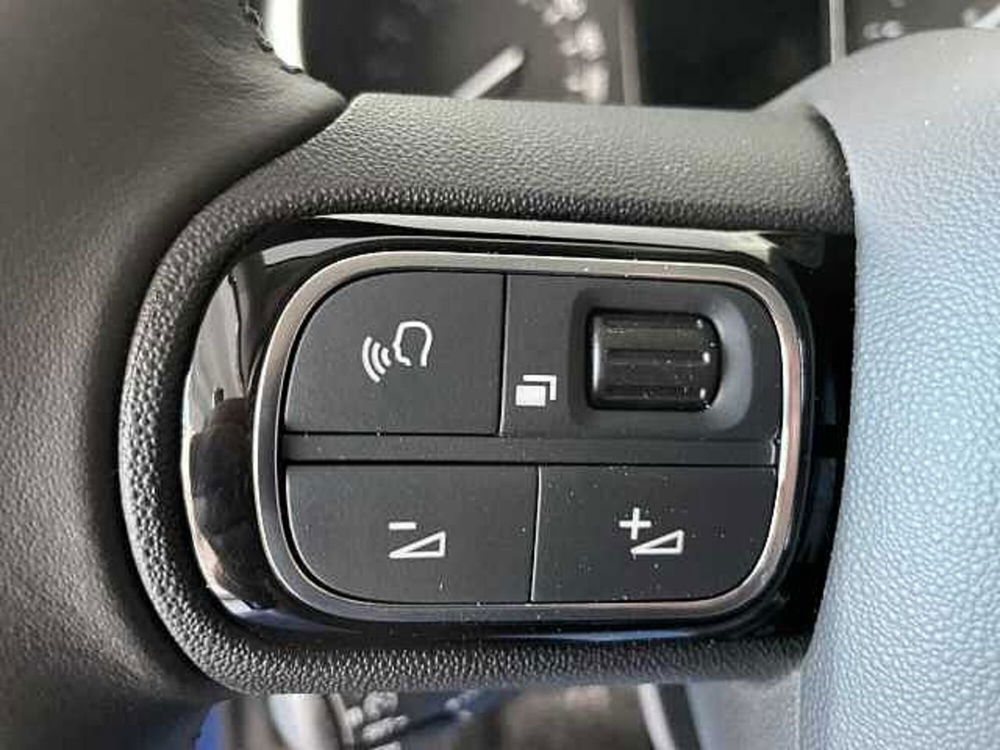 Citroen C3 Aircross nuova a Vibo Valentia (13)