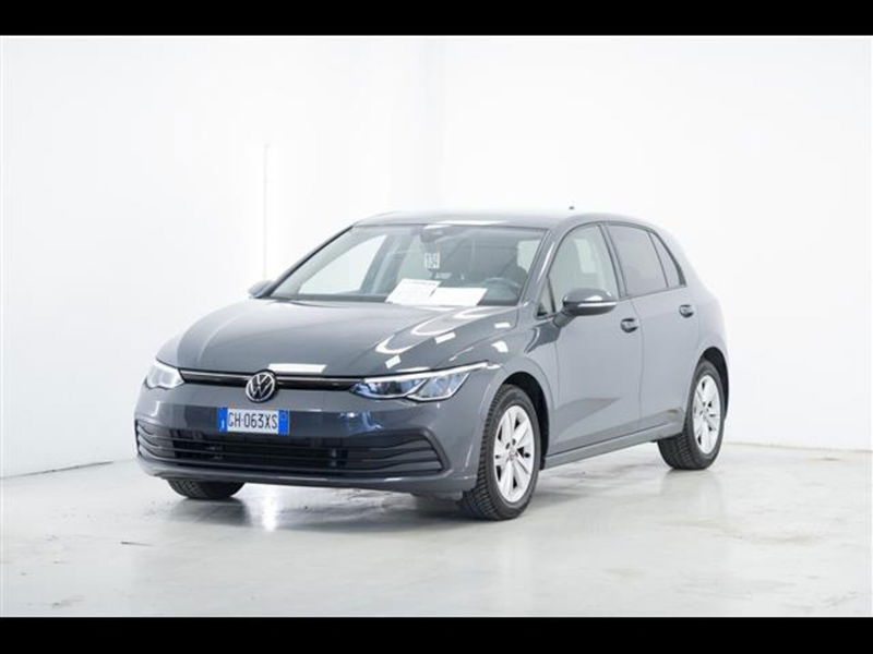 Volkswagen Golf Variant 2.0 TDI SCR DSG Life del 2020 usata a Torino