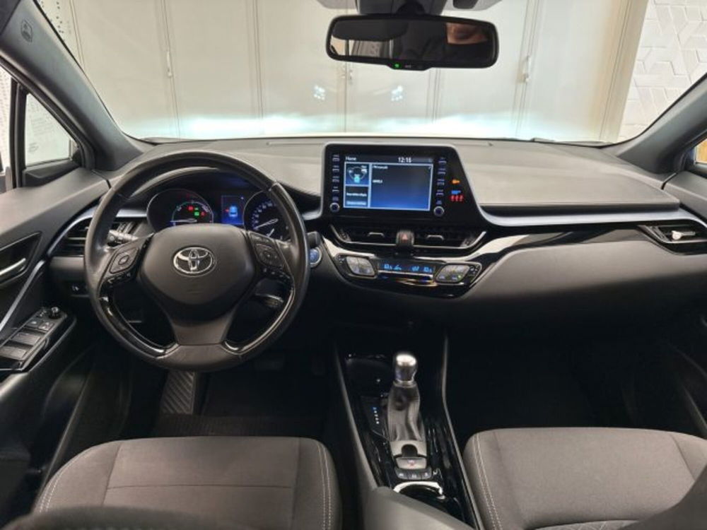 Toyota Toyota C-HR usata a Cuneo (9)