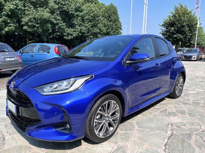 Toyota Yaris 1.5 Hybrid 5 porte Lounge Blue nuova a Inveruno