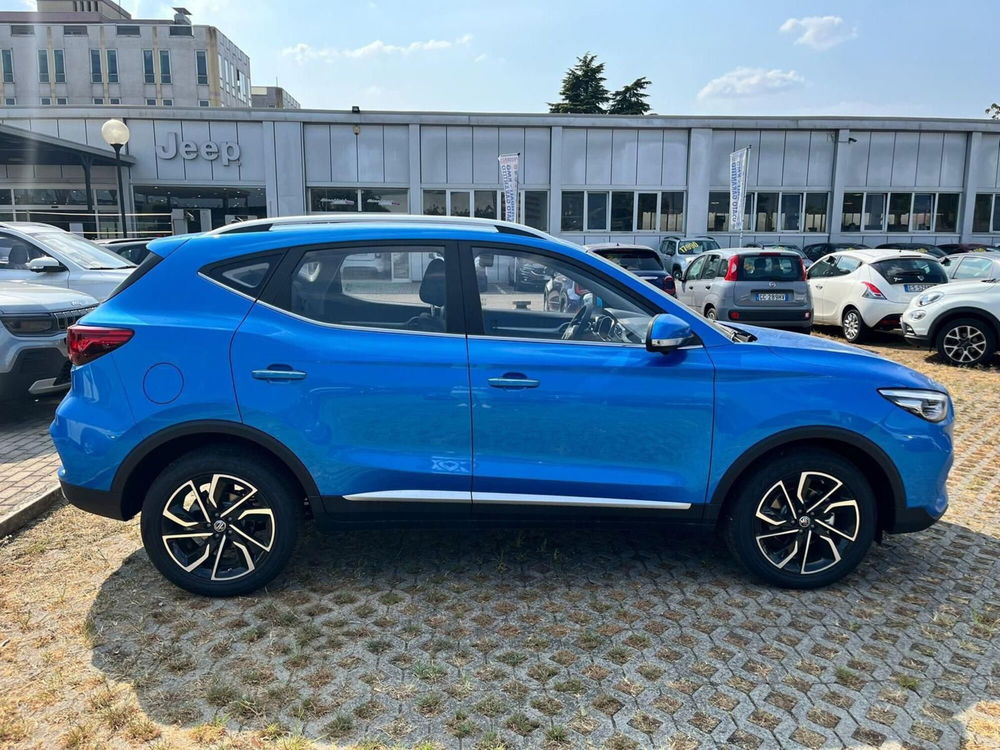 Mg ZS nuova a Milano (4)