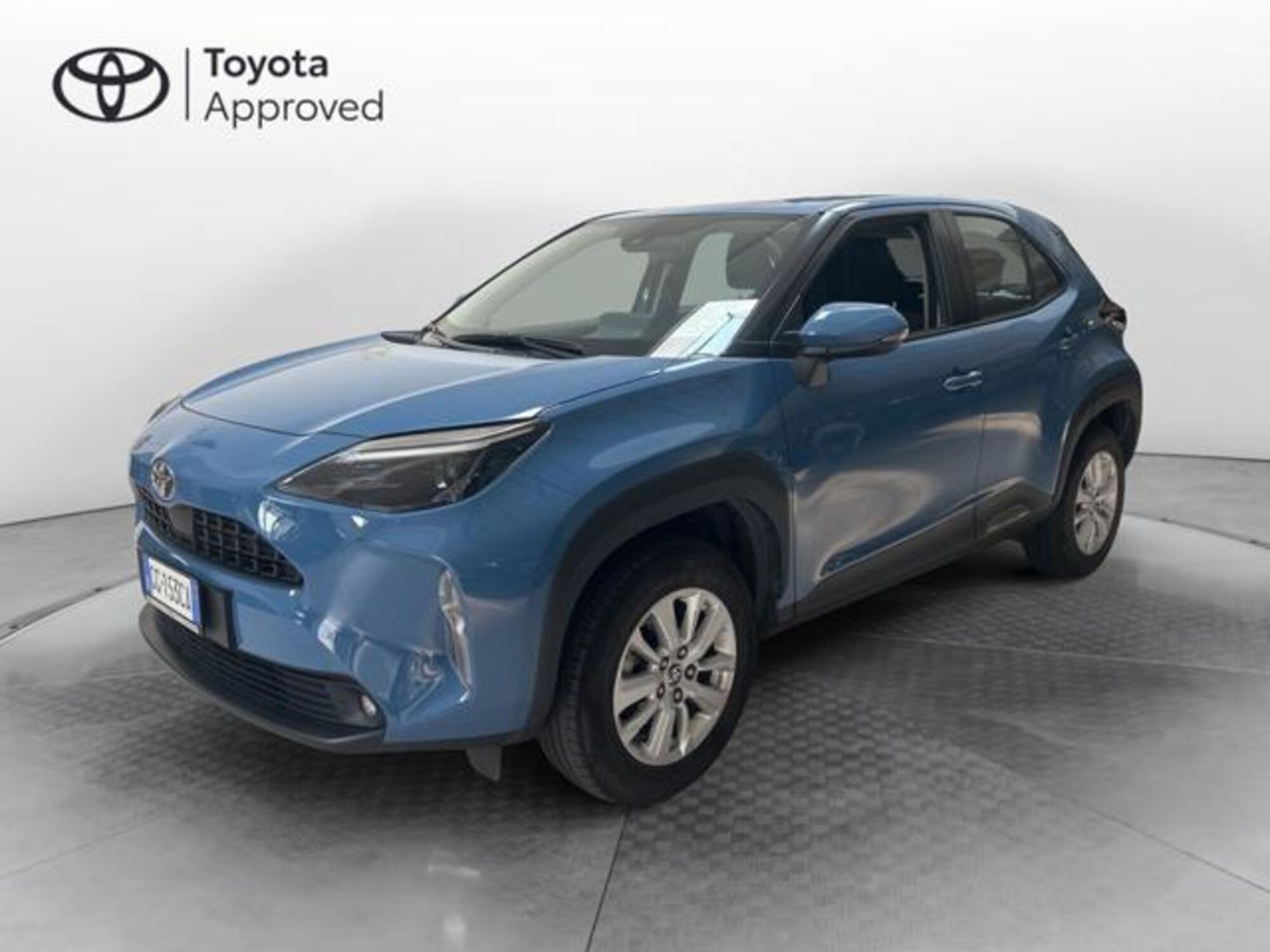 Toyota Yaris Cross 1.5 Hybrid 5p. E-CVT Active del 2022 usata a Bra