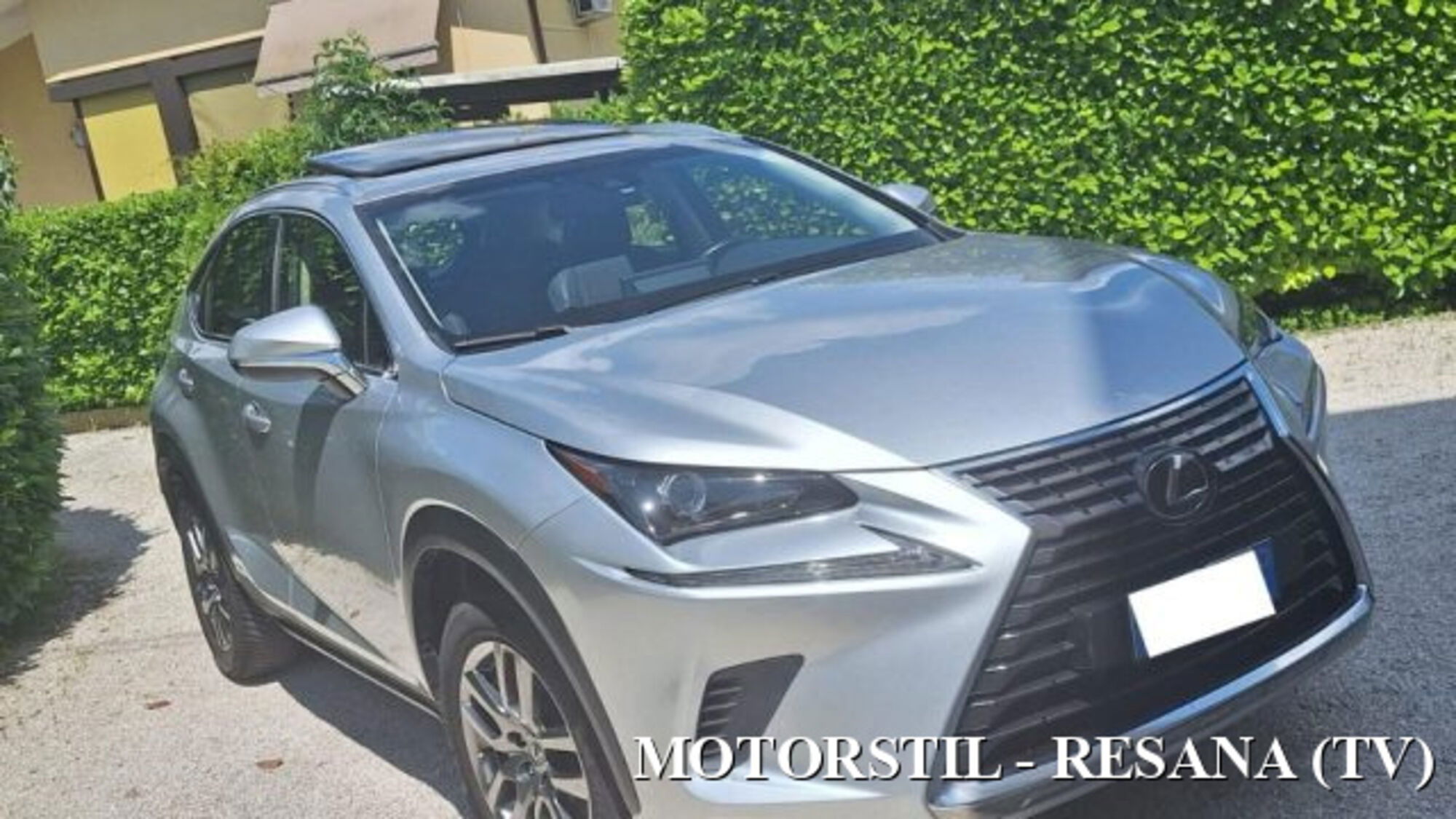 Lexus NX Hybrid 4WD Executive  del 2018 usata a Resana