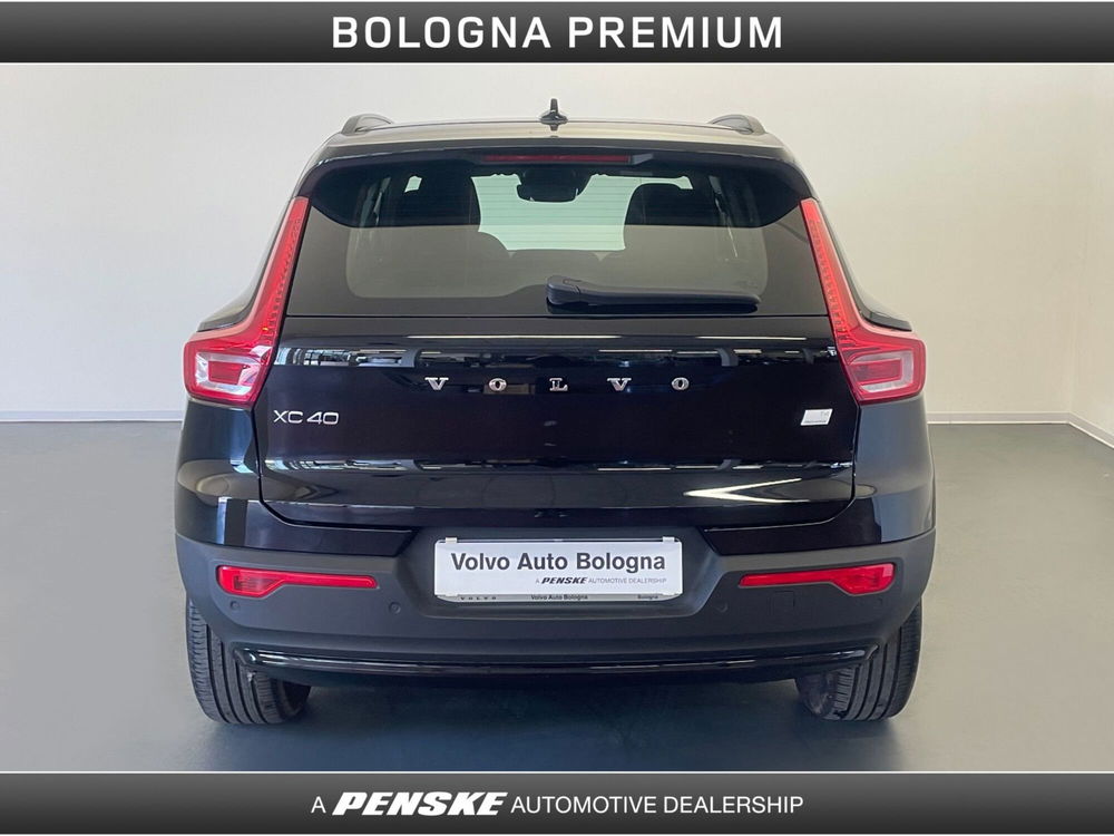 Volvo XC40 usata a Bologna (7)