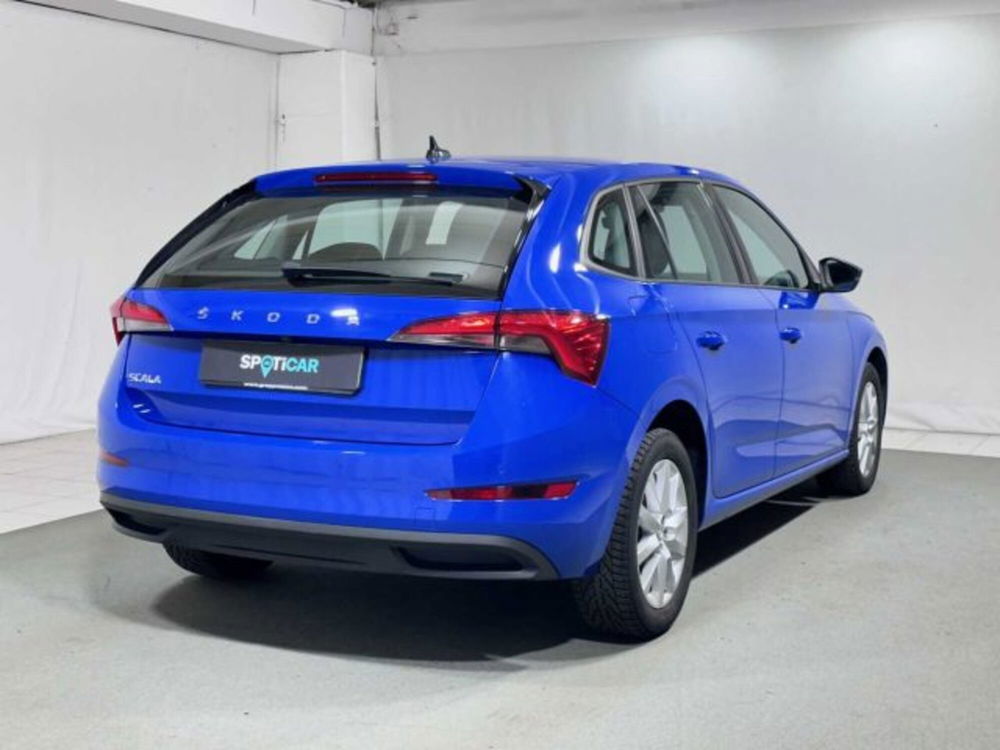 Skoda Scala usata a Sondrio (5)