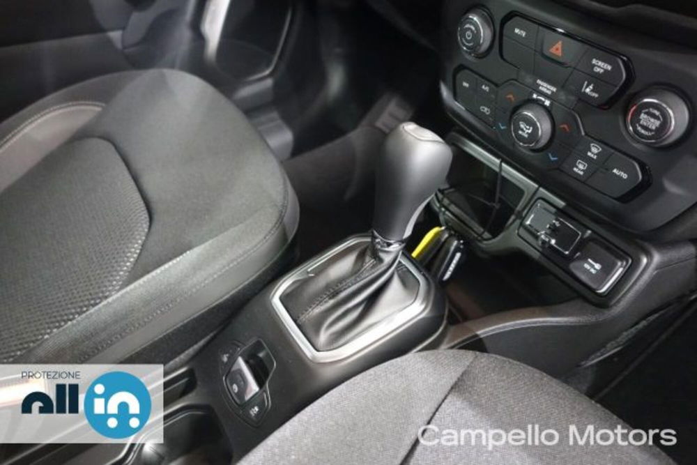 Jeep Renegade nuova a Venezia (11)