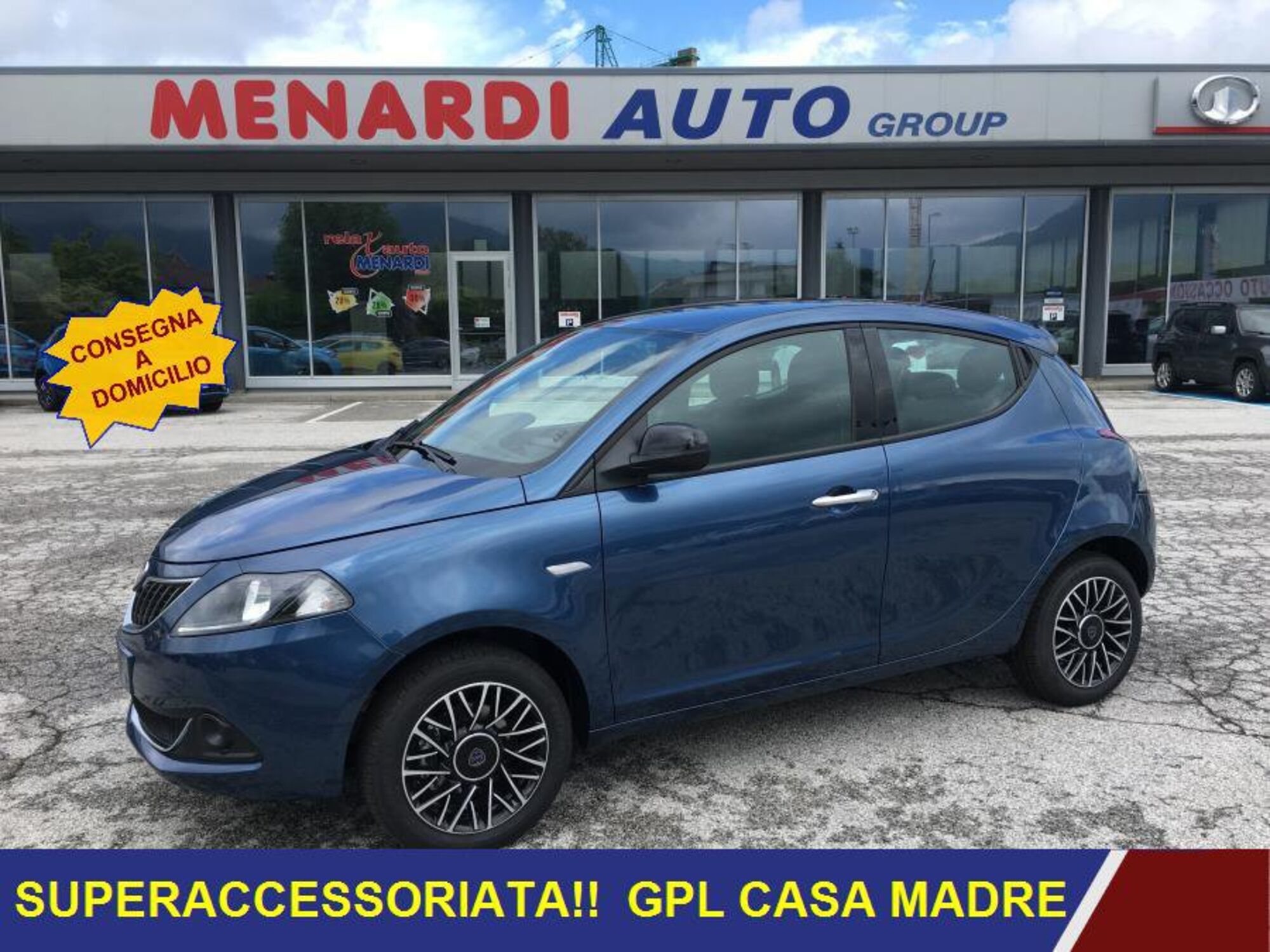 Lancia Ypsilon 1.2 69 CV 5 porte GPL Ecochic Alberta Ferretti nuova a Bernezzo