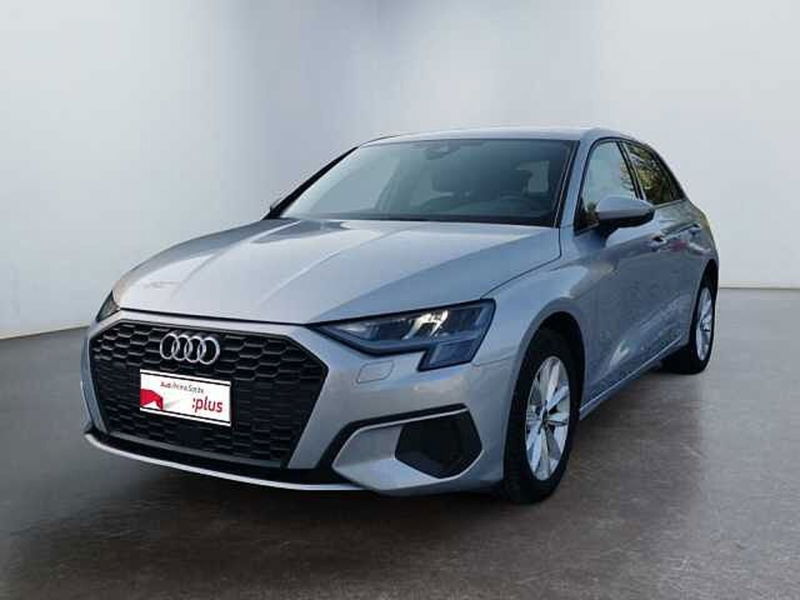 Audi A3 Sportback 30 TDI Business  del 2022 usata a Lucca