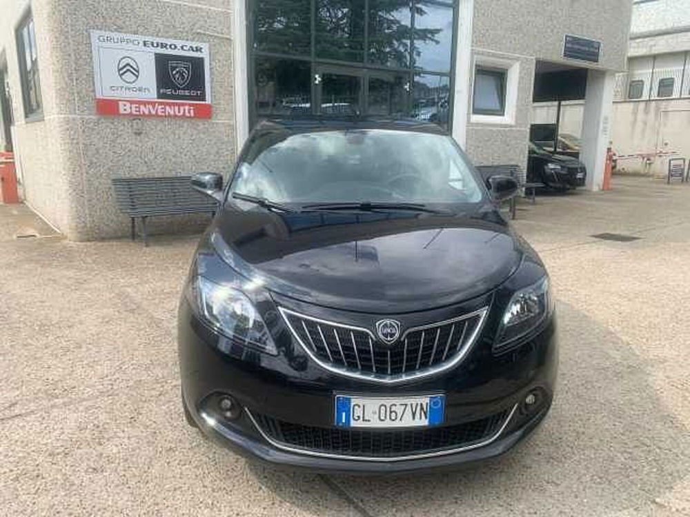 Lancia Ypsilon usata a Roma (2)