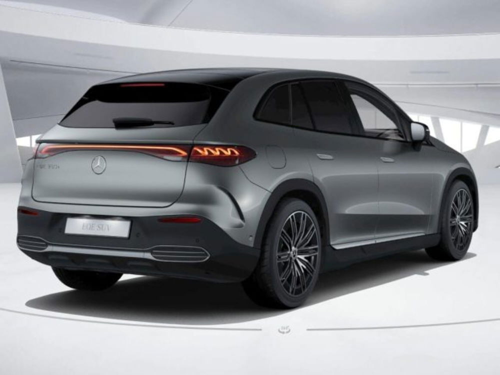 Mercedes-Benz EQE SUV nuova a Verona (2)