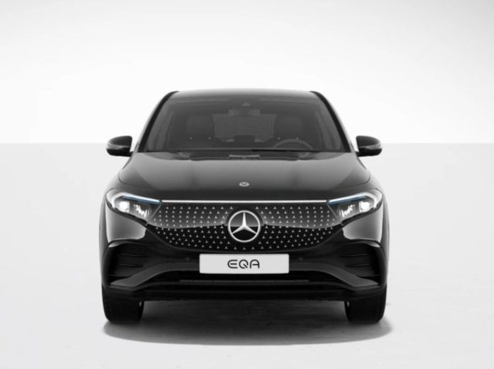 Mercedes-Benz EQA nuova a Verona (3)