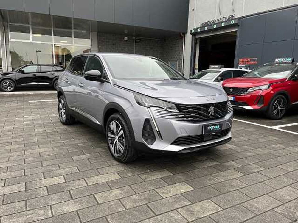 Peugeot 3008 nuova a Milano