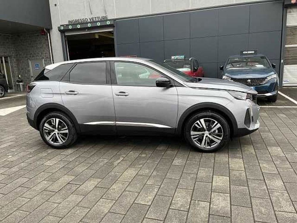 Peugeot 3008 nuova a Milano (3)