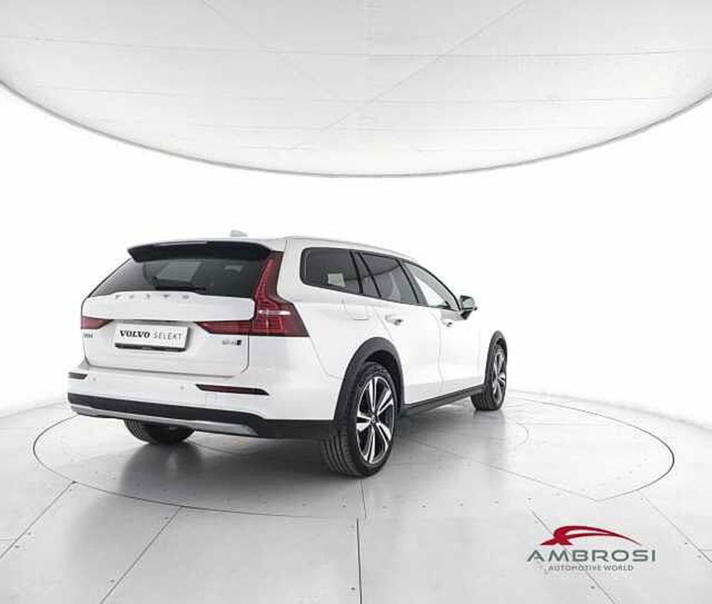 Volvo V60 Cross Country usata a Viterbo (3)