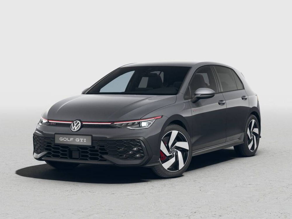 Volkswagen Golf nuova a Novara