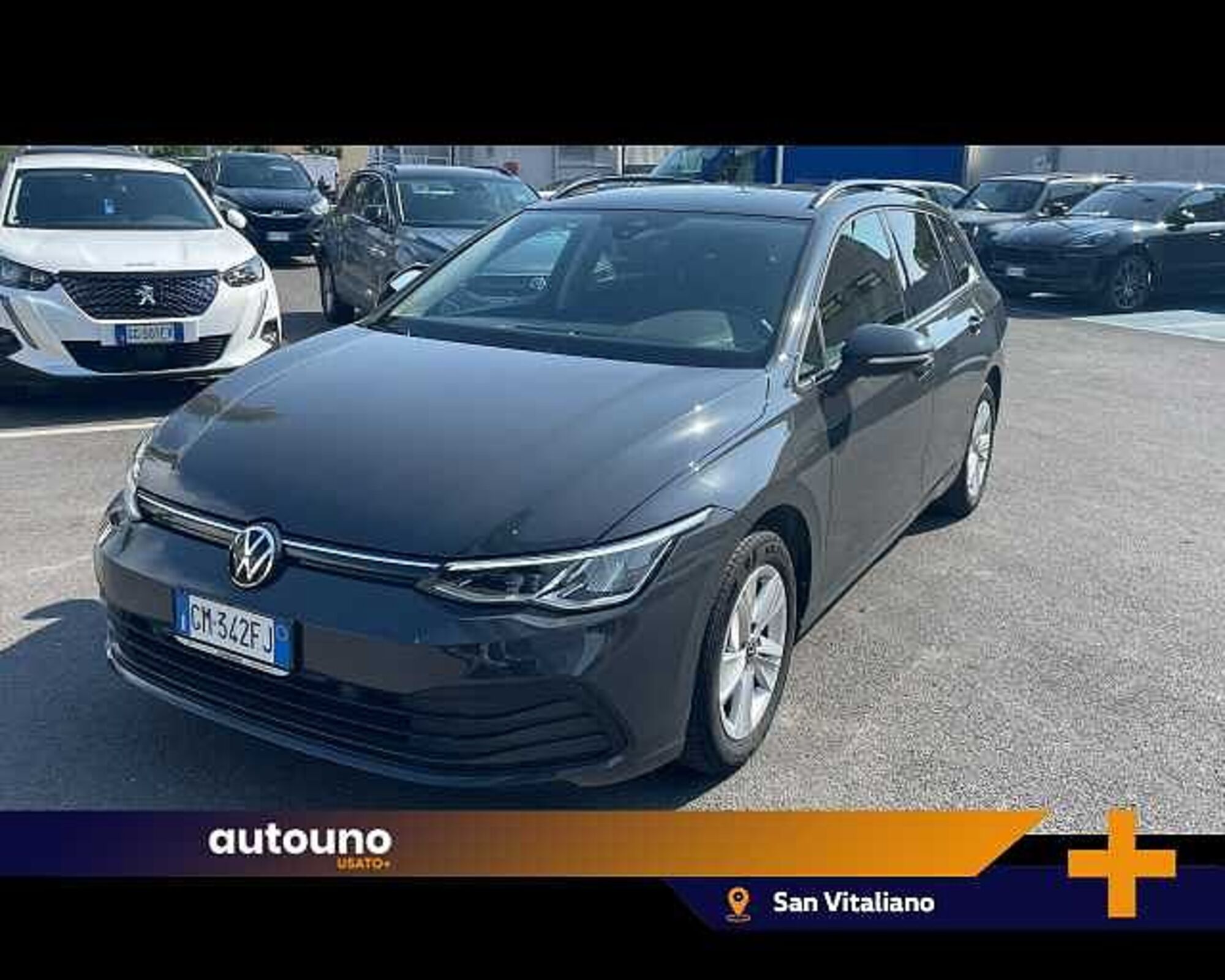 Volkswagen Golf Variant 1.5 TGI Life del 2022 usata a Pozzuoli